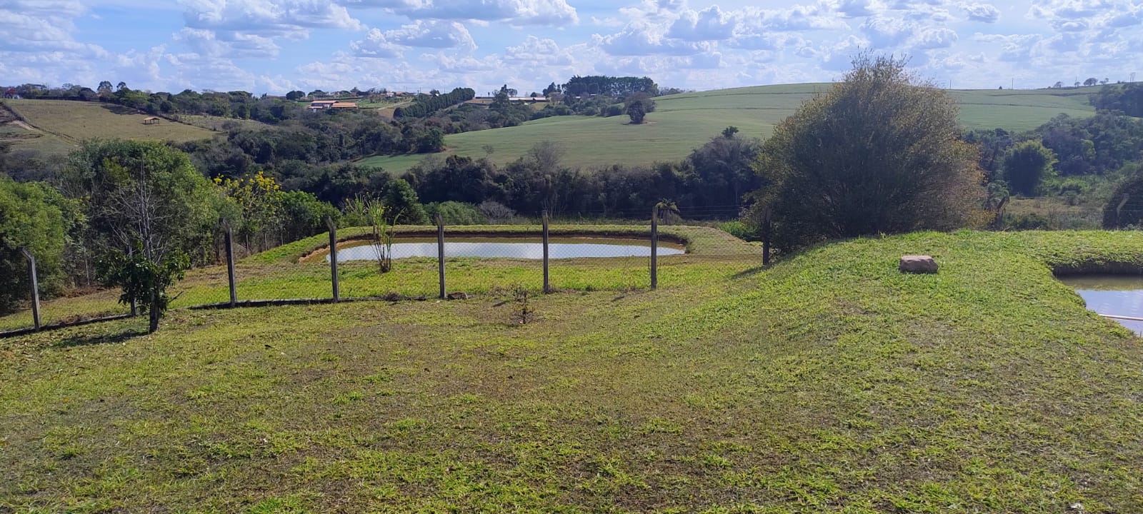 Imagem Chácara com 6 Quartos à Venda, 512 m² em rural - Araçoiaba da Serra Imagem Chácara com 6 Quartos à Venda, 512 m² em rural - Araçoiaba da Serra