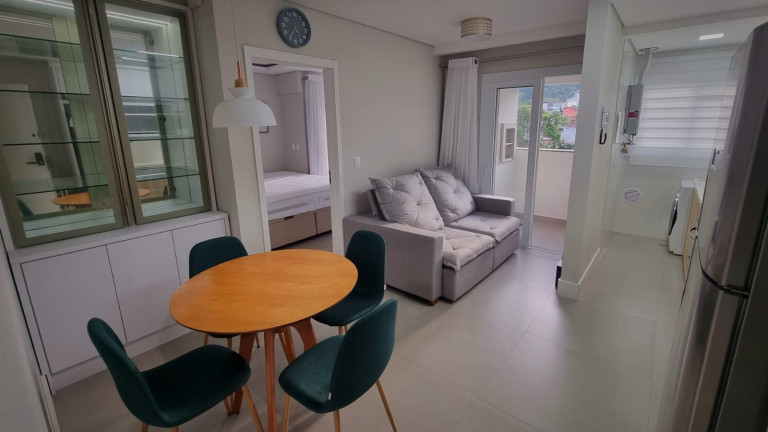 Imagem Apartamento com 1 Quarto à Venda, 42 m² em Trindade - Florianópolis Imagem Apartamento com 1 Quarto à Venda, 42 m² em Trindade - Florianópolis