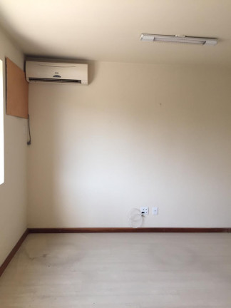 Imagem Sala Comercial à Venda, 27 m² em Praia de Belas - Porto Alegre Imagem Sala Comercial à Venda, 27 m² em Praia de Belas - Porto Alegre