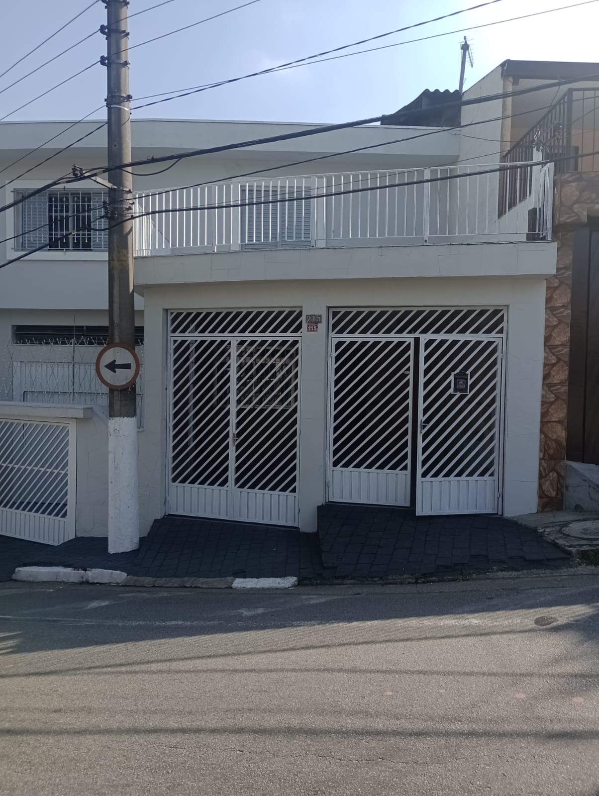 Imagem Casa com 3 Quartos à Venda, 149 m²em Centro - Diadema Imagem Casa com 3 Quartos à Venda, 149 m²em Centro - Diadema