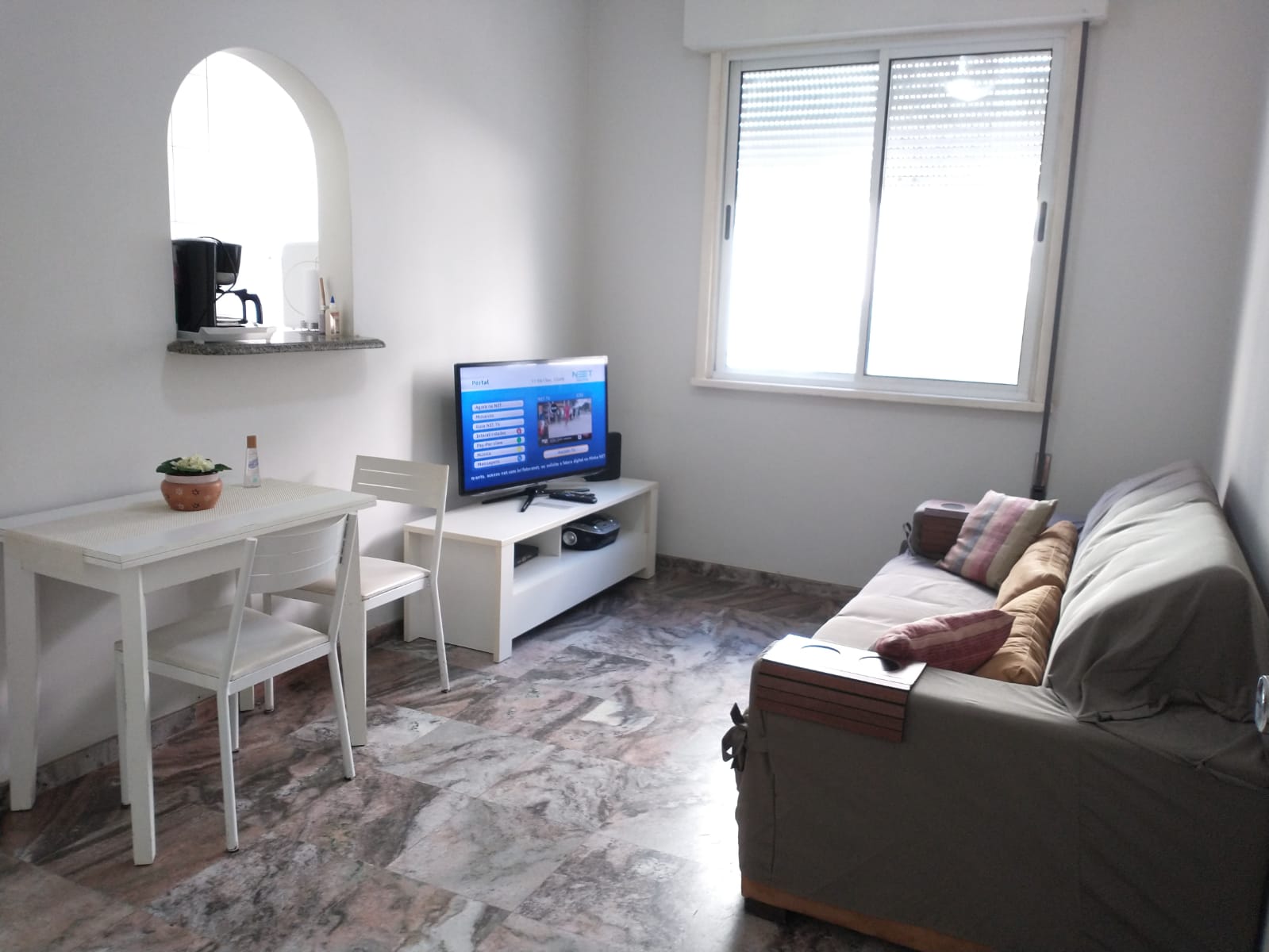Imagem Apartamento com 1 Quarto à Venda, 45 m²em Copacabana - Rio de Janeiro
