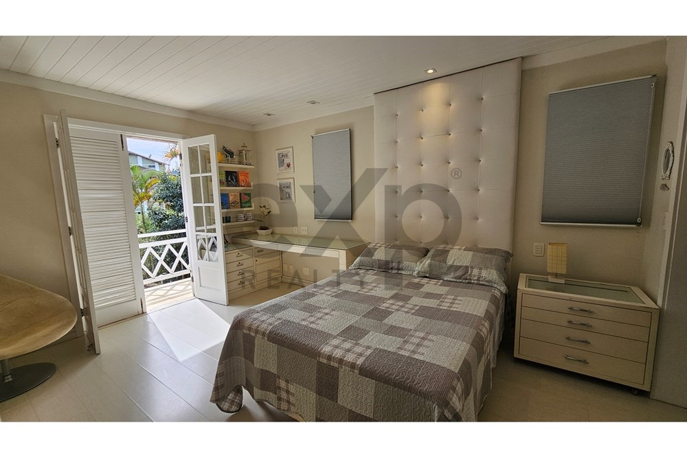 Imagem Casa de Condomínio com 4 Quartos à Venda, 285 m² em Itaipava - Petrópolis