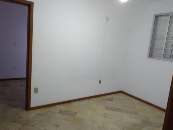Apartamento com 3 Quartos à Venda, 132 m² em Estreito - Florianópolis