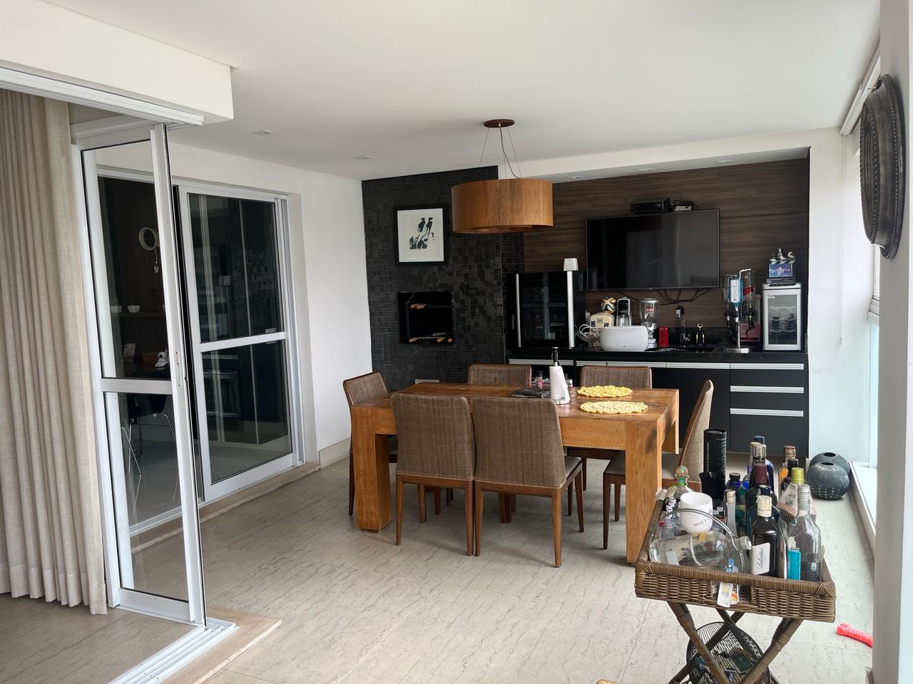 Imagem Apartamento com 3 Quartos para Alugar, 210 m²em Vila Olímpia - São Paulo Imagem Apartamento com 3 Quartos para Alugar, 210 m²em Vila Olímpia - São Paulo