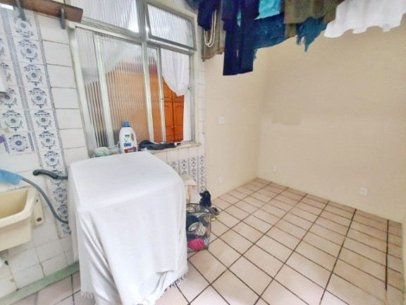 Imagem Apartamento com 3 Quartos à Venda, 75 m² em Copacabana - Rio de Janeiro Imagem Apartamento com 3 Quartos à Venda, 75 m² em Copacabana - Rio de Janeiro