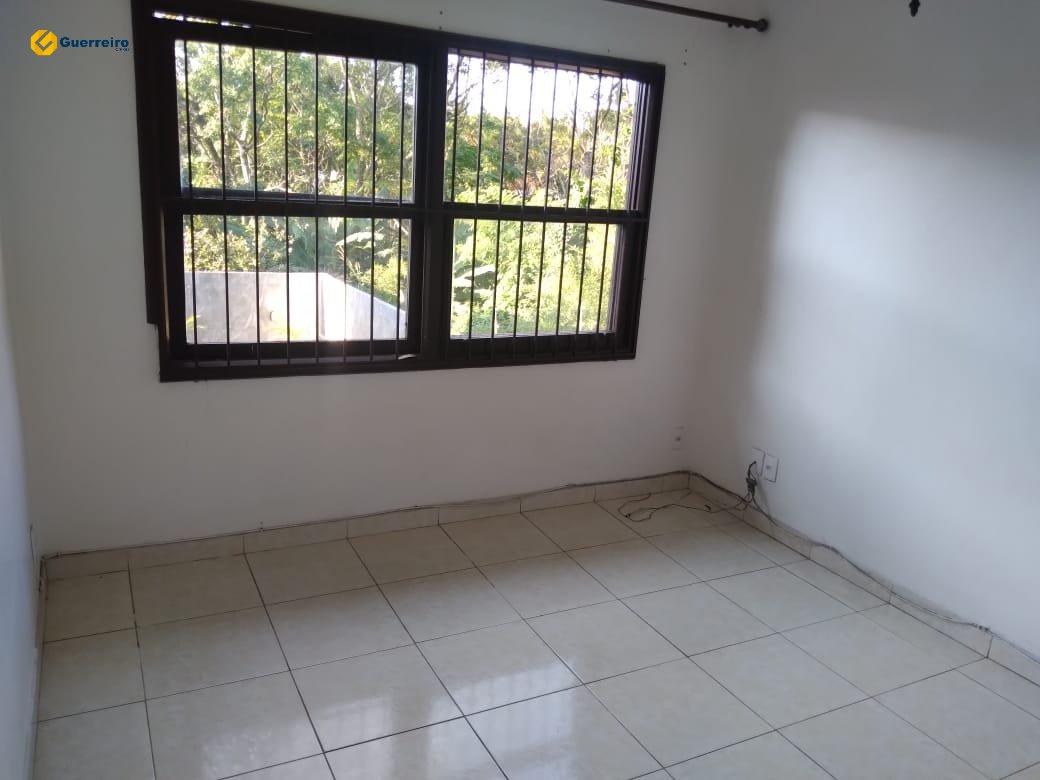 Imagem Casa com 3 Quartos à Venda, 190 m² em Trindade - Florianópolis