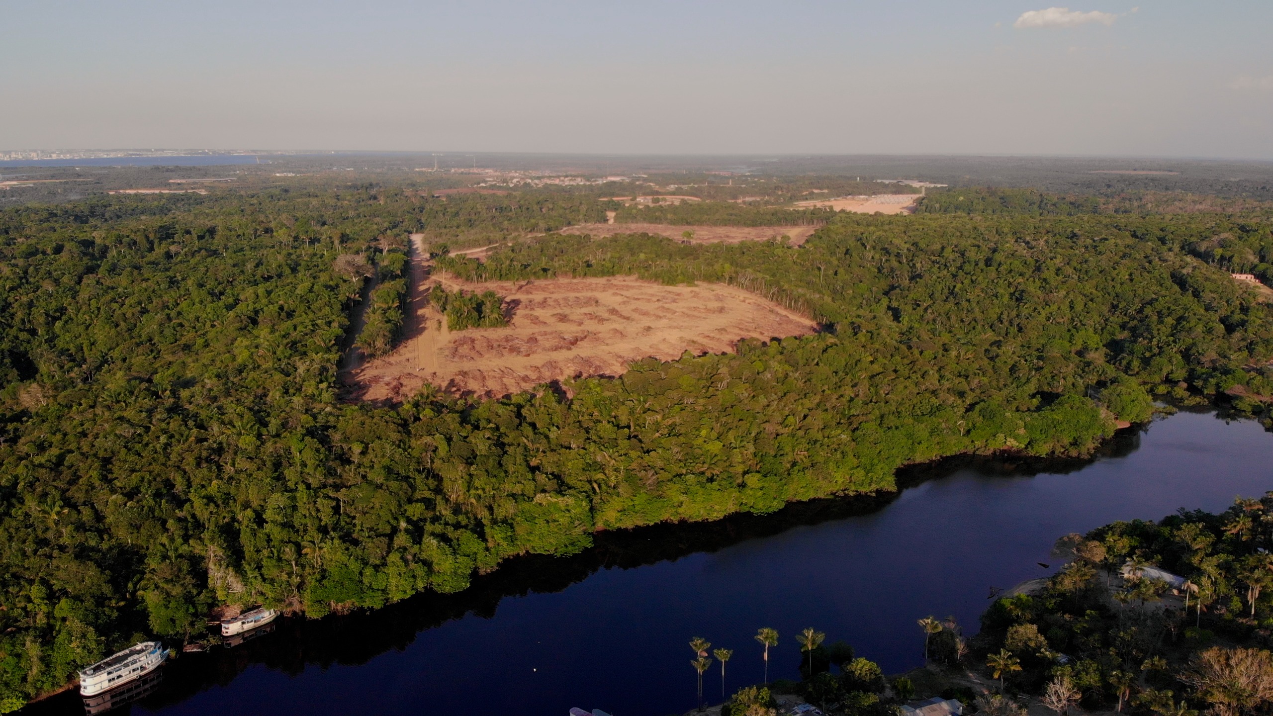 Imagem Terreno à Venda, 300 m² em Cacau Pirera - Iranduba Imagem Terreno à Venda, 300 m² em Cacau Pirera - Iranduba