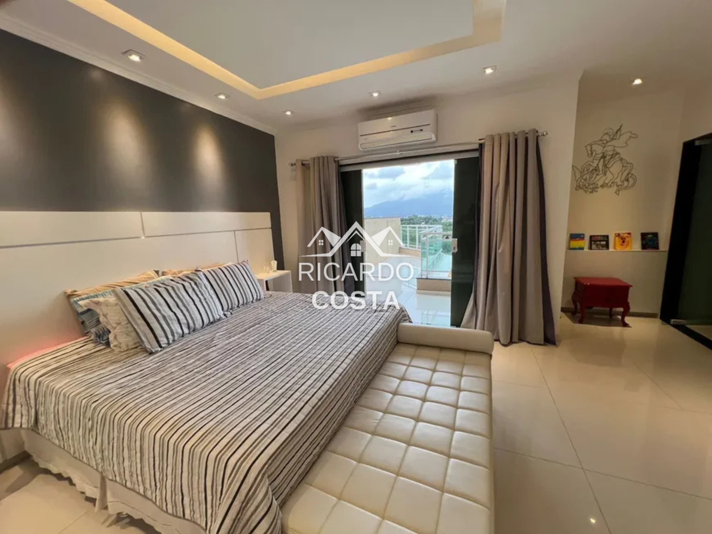 Imagem Casa de Condomínio com 3 Quartos à Venda ou Locação, 310 m² em Jacarepaguá - Rio de Janeiro