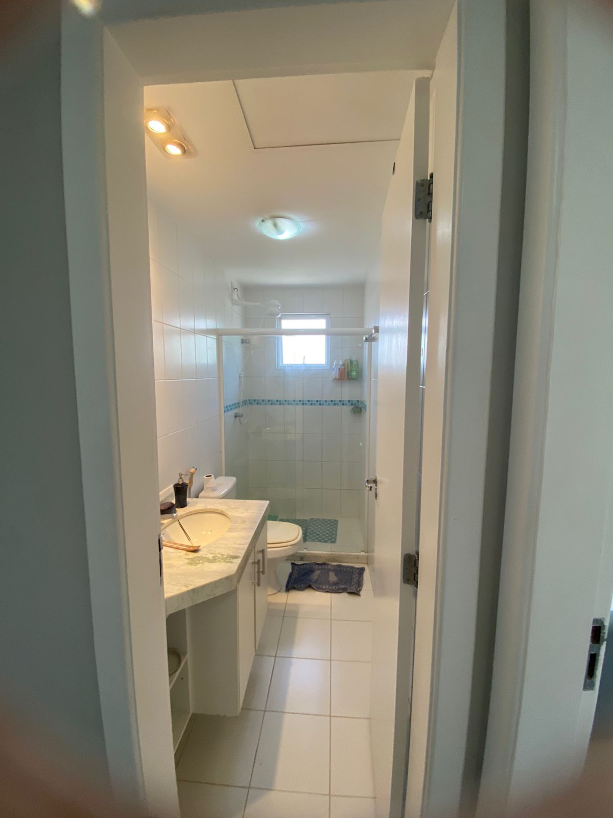 Imagem Casa de Condomínio com 4 Quartos à Venda, 338 m²em Centro Lauro de Freitas - Lauro de Freitas