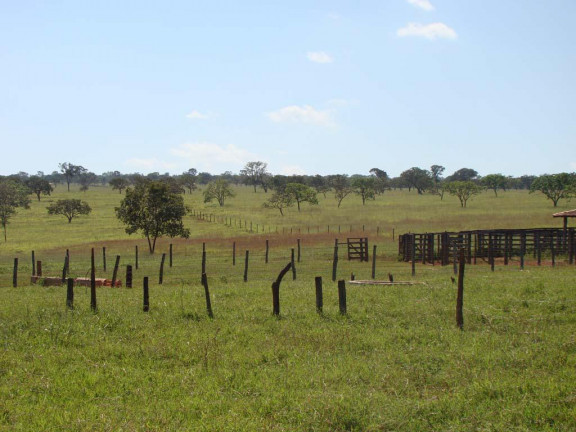 Imagem Fazenda à Venda, em zona rural - Engenheiro Navarro Imagem Fazenda à Venda, em zona rural - Engenheiro Navarro