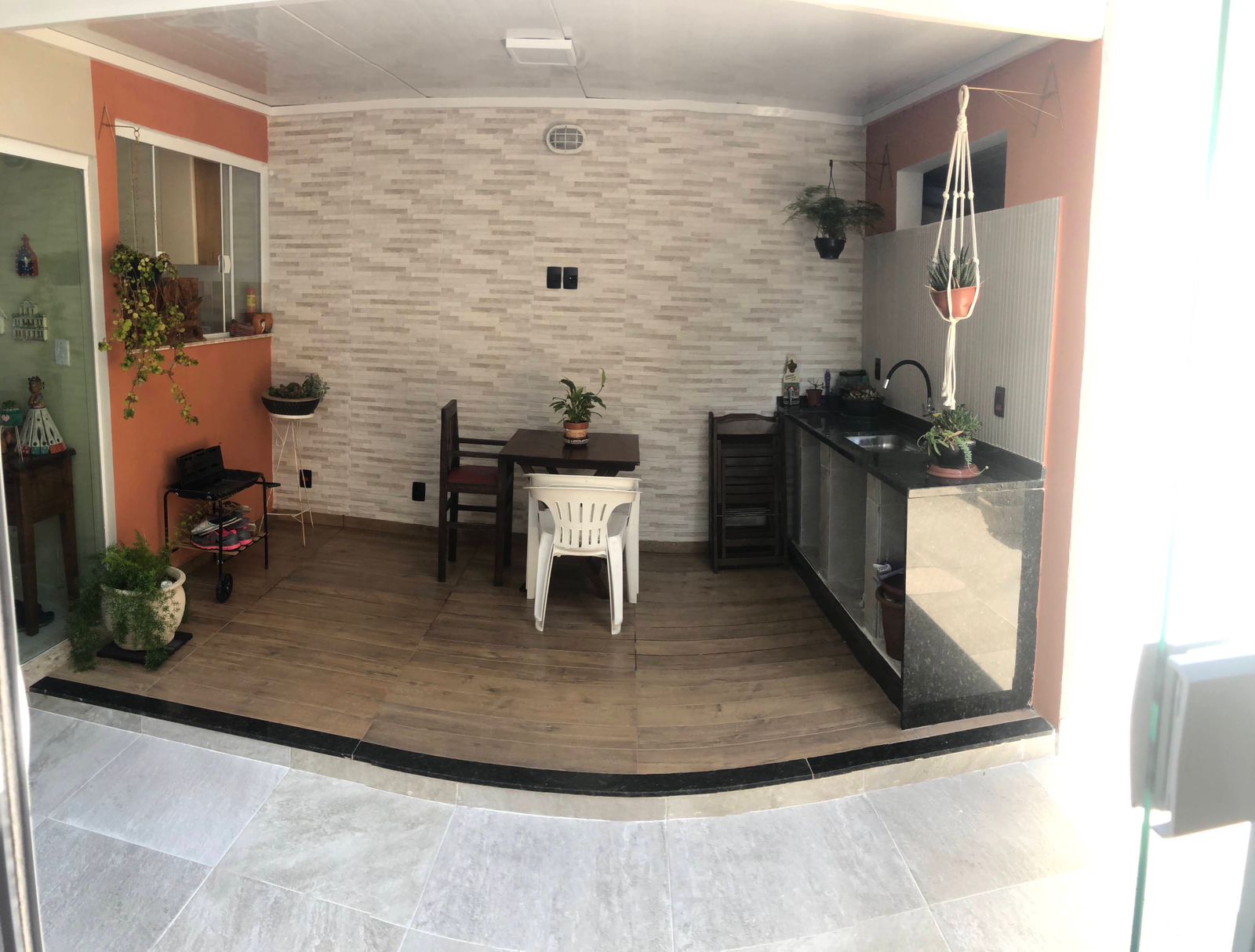 Imagem Sobrado com 3 Quartos à Venda, 180 m²em Campo Grande - Rio de Janeiro Imagem Sobrado com 3 Quartos à Venda, 180 m²em Campo Grande - Rio de Janeiro
