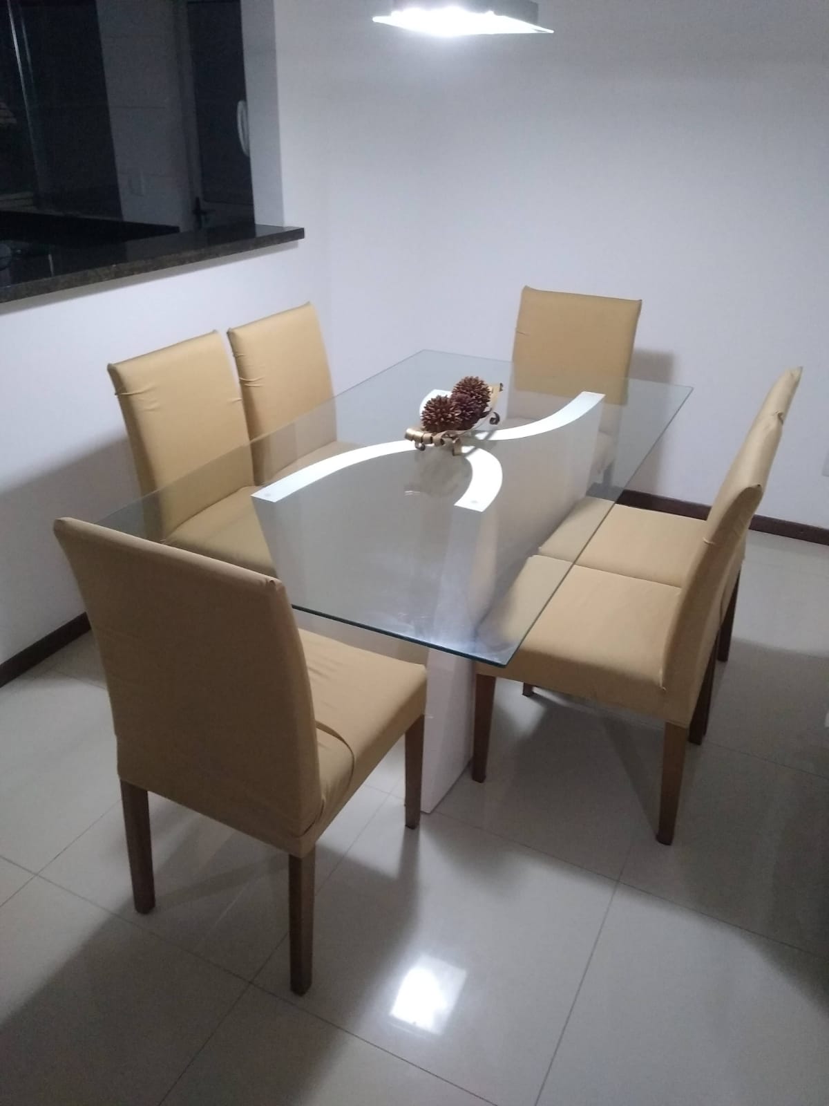 Imagem Casa com 4 Quartos para Alugar, 140 m² em Ipitanga - Lauro de Freitas Imagem Casa com 4 Quartos para Alugar, 140 m² em Ipitanga - Lauro de Freitas
