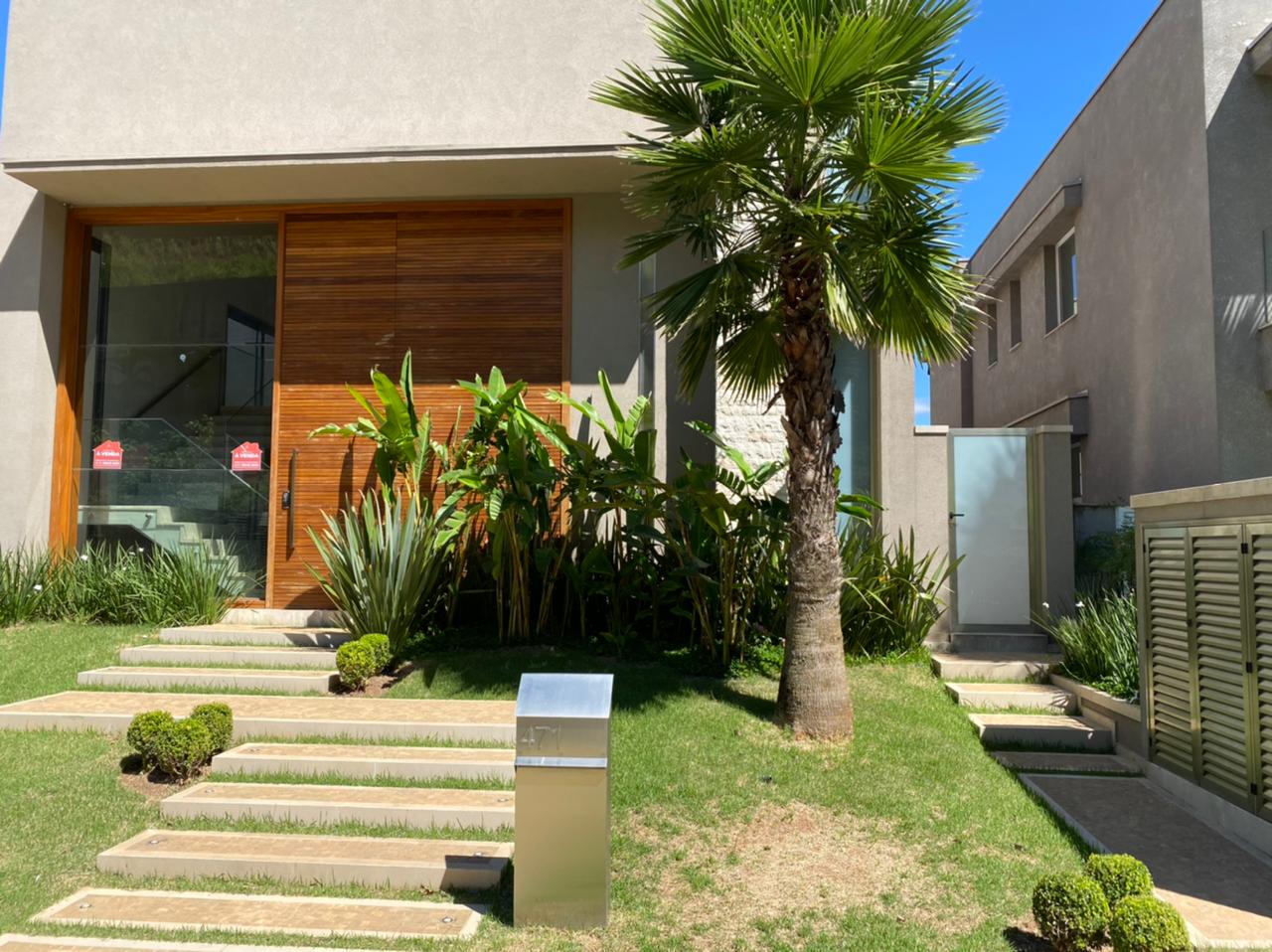 Imagem Casa de Condomínio com 4 Quartos à Venda, 575 m²em Centro Comercial Jubran - Barueri