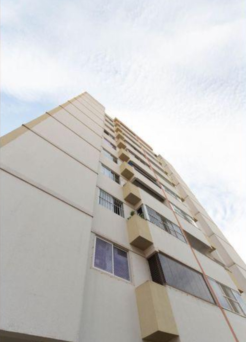 Imagem Apartamento com 3 Quartos à Venda, 85 m²em Jardim América - Goiânia
