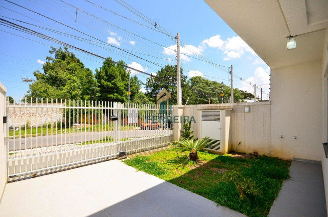 Imagem Sobrado com 3 Quartos à Venda,  em Santa Cândida - Curitiba
