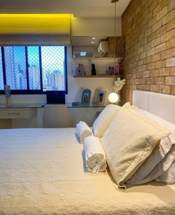 Imagem Apartamento com 3 Quartos à Venda,  em Meireles - Fortaleza
