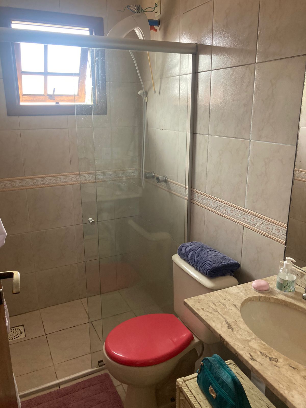 Imagem Casa com 2 Quartos à Venda, 147 m² em Hípica - Porto Alegre Imagem Casa com 2 Quartos à Venda, 147 m² em Hípica - Porto Alegre