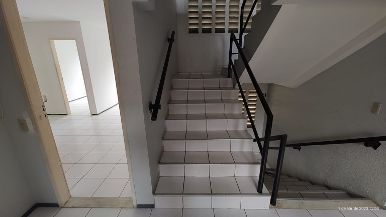 Imagem Apartamento com 2 Quartos à Venda, 46 m² em Tabapuá - Caucaia