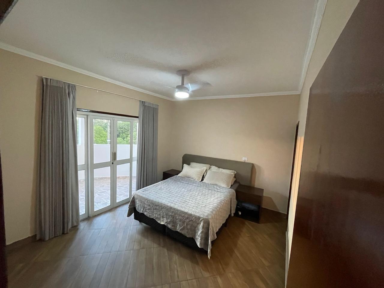 Imagem Sobrado com 3 Quartos à Venda, 135 m²em Residencial Parque dos Sinos - Jacareí