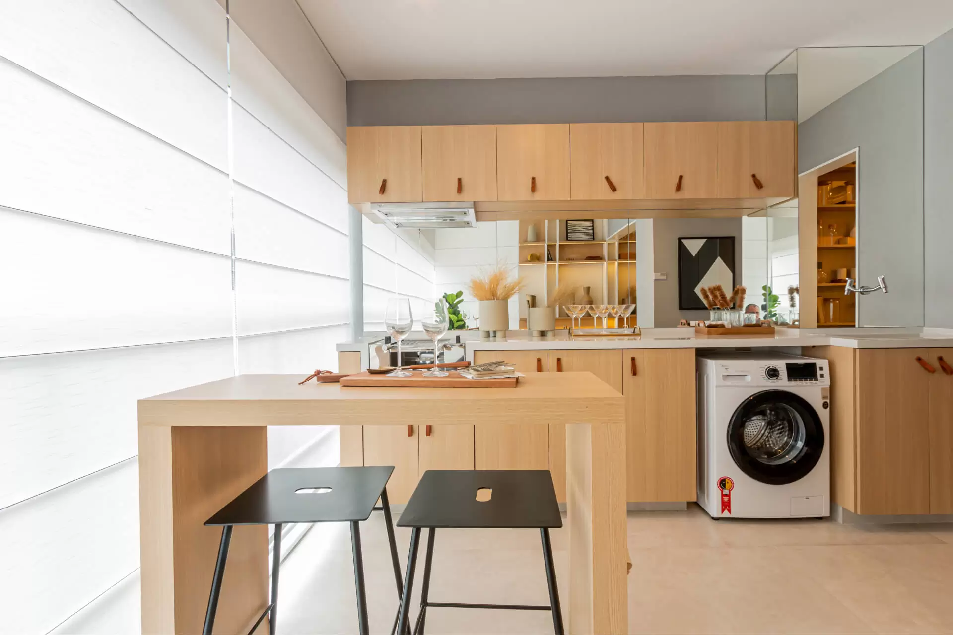 Imagem Apartamento com 2 Quartos à Venda ou Temporada, 61 m²em São Judas - São Paulo