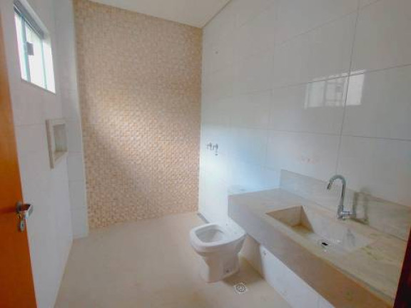 Imagem Casa com 3 Quartos à Venda, 123 m² em Setor Faiçalville - Goiânia