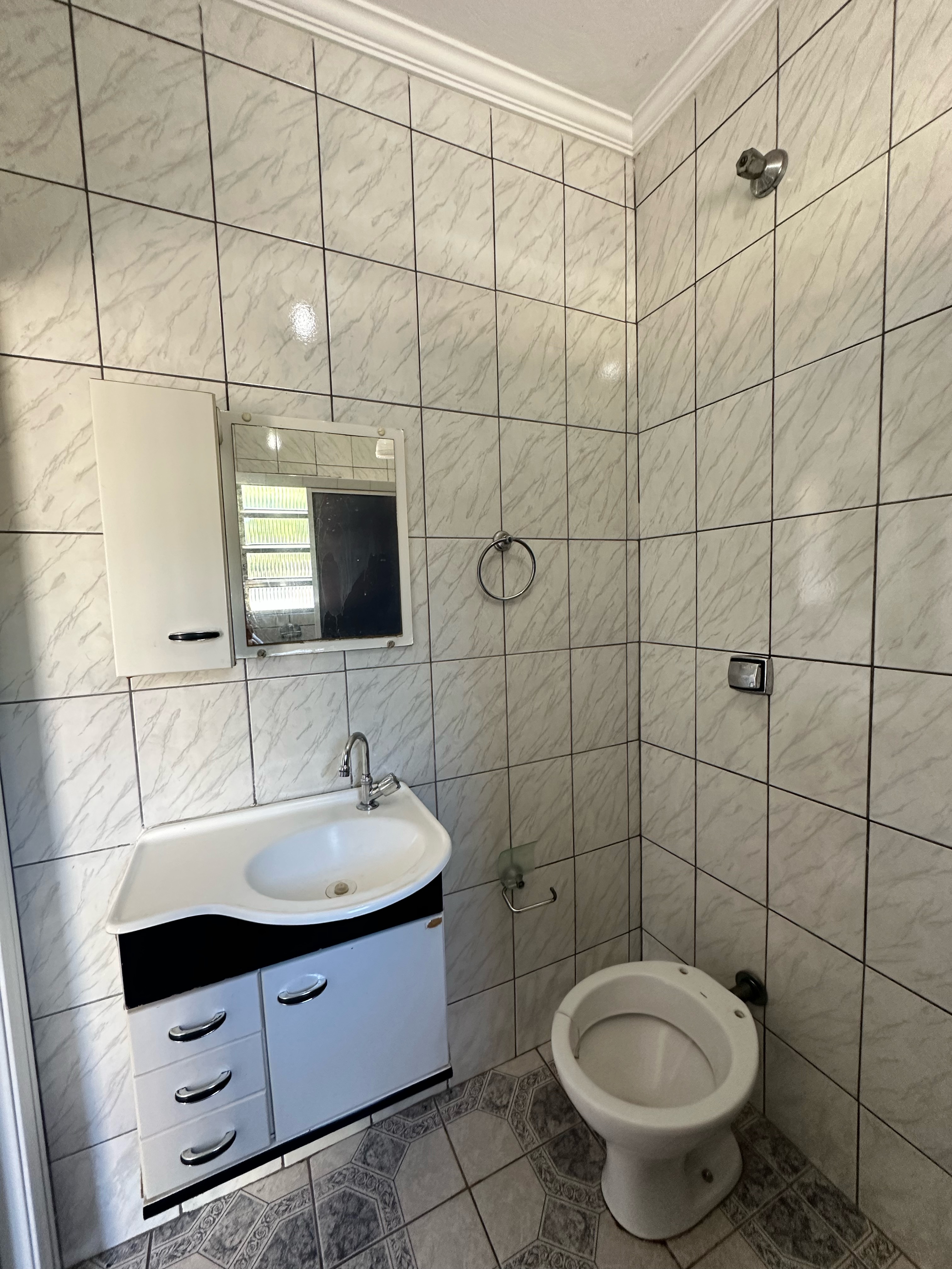 Casa com 1 Quarto para Alugar, 90 m²em Vila Paulistania - São Paulo