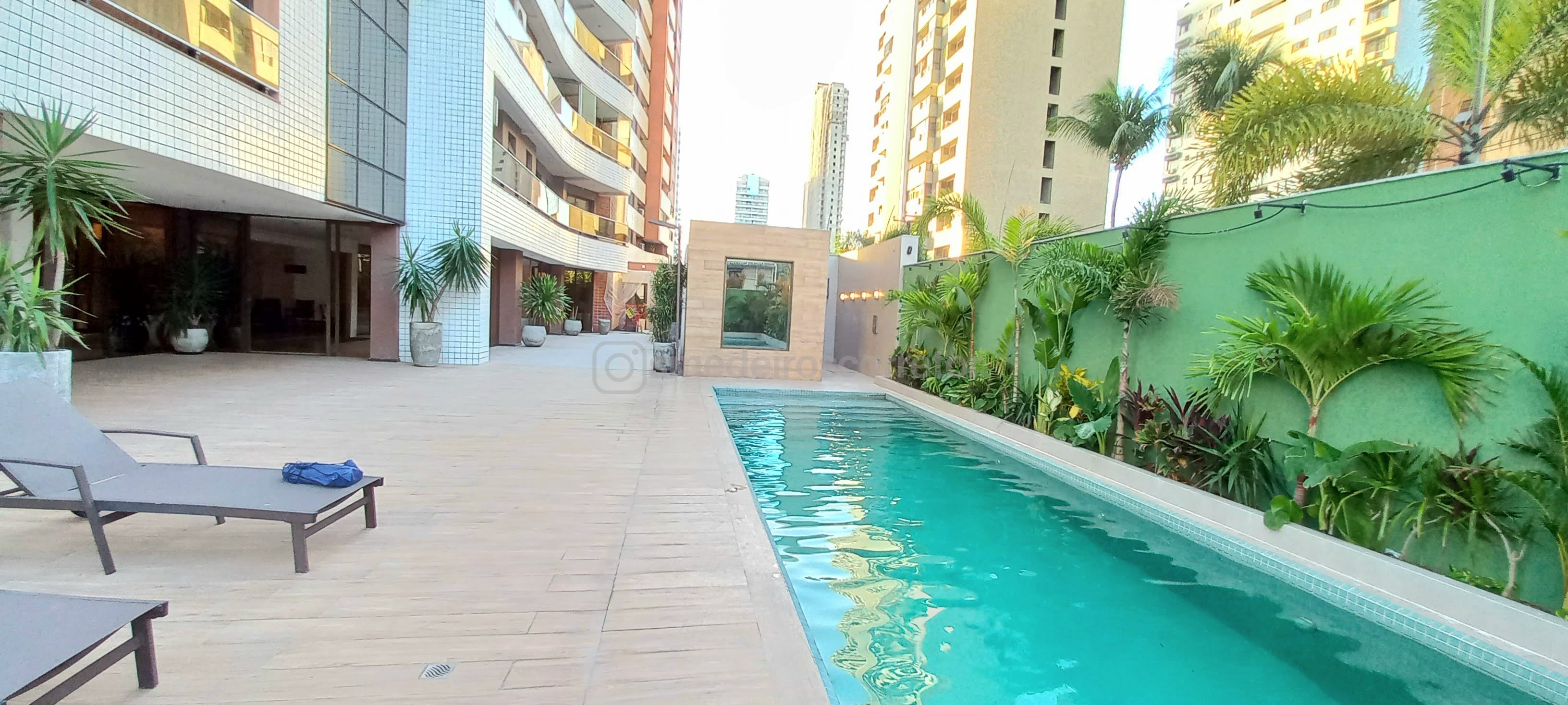 Imagem Apartamento com 4 Quartos à Venda, 300 m²em Meireles - Fortaleza