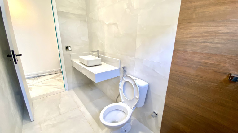Imagem Casa de Condomínio com 3 Quartos à Venda,  em Samambaia Sul (Samambaia) - Brasília