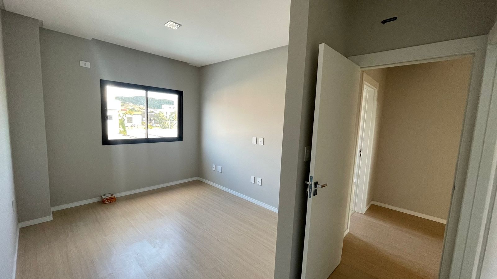 Imagem Sobrado com 3 Quartos à Venda, 124 m²em Centro - Camboriú Imagem Sobrado com 3 Quartos à Venda, 124 m²em Centro - Camboriú