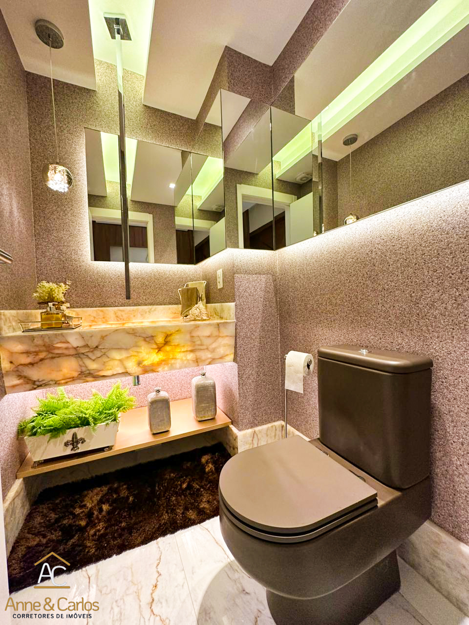 Imagem Apartamento com 3 Quartos à Venda, 219 m²em Jardins - Aracaju
