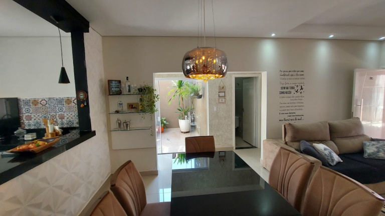 Imagem Casa com 2 Quartos à Venda, 200 m² em Jardim dos Lagos - Nova Odessa