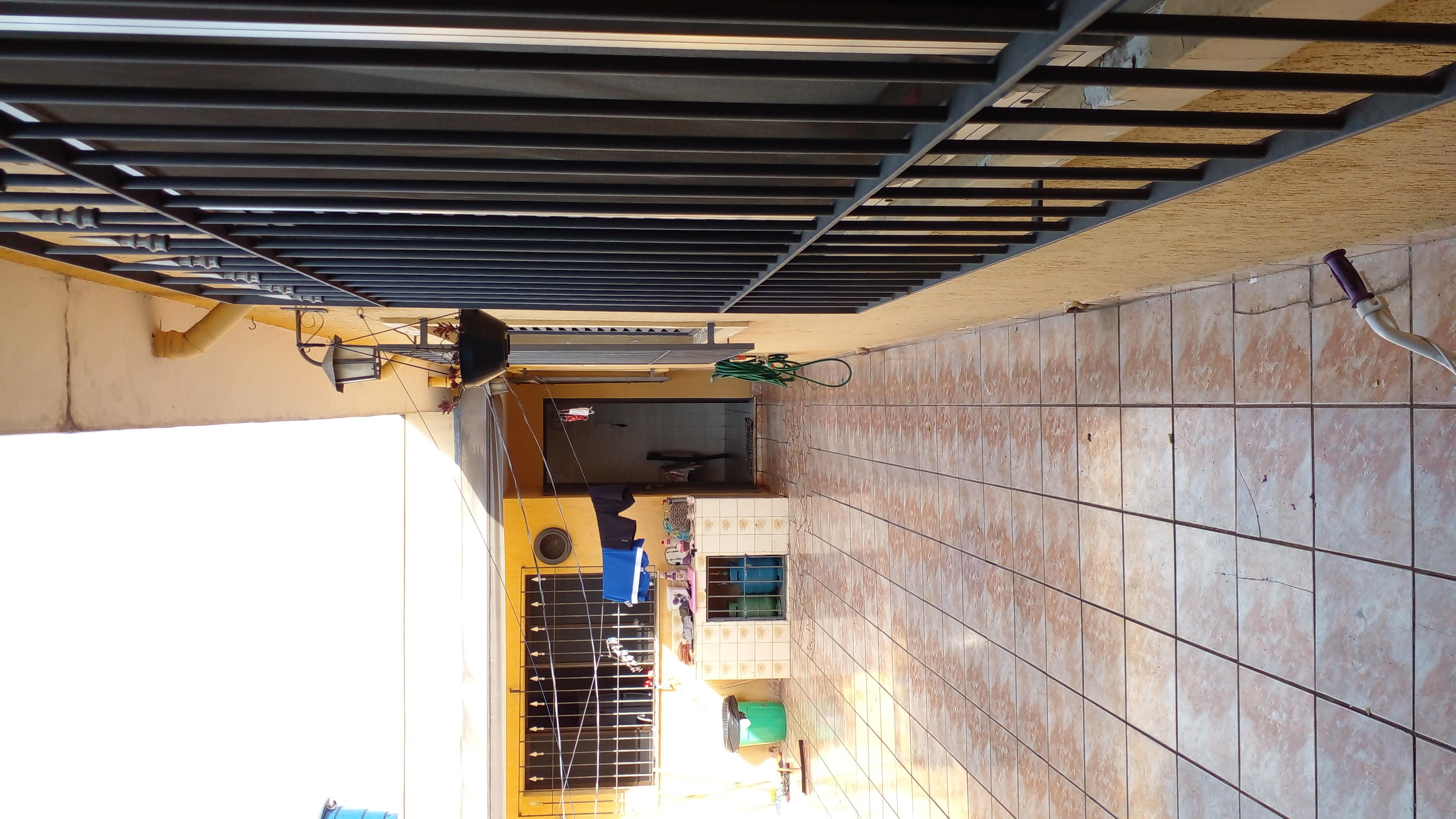 Imagem Casa com 3 Quartos à Venda, 220 m²em Vila Cintra - Mogi das Cruzes