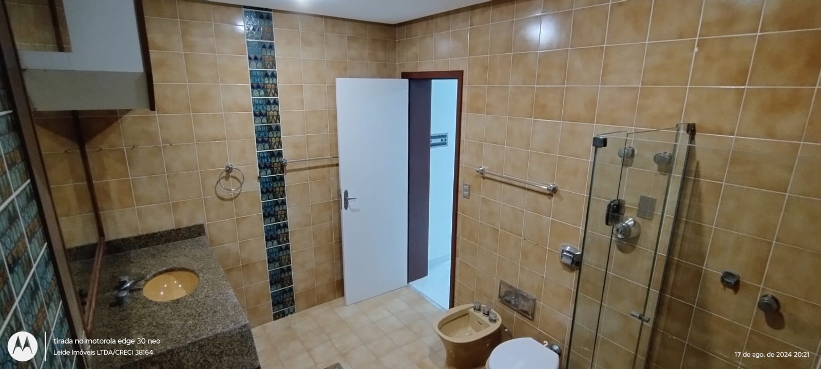 Imagem Sobrado com 8 Quartos à Venda, 444 m²em Centro - Florianópolis