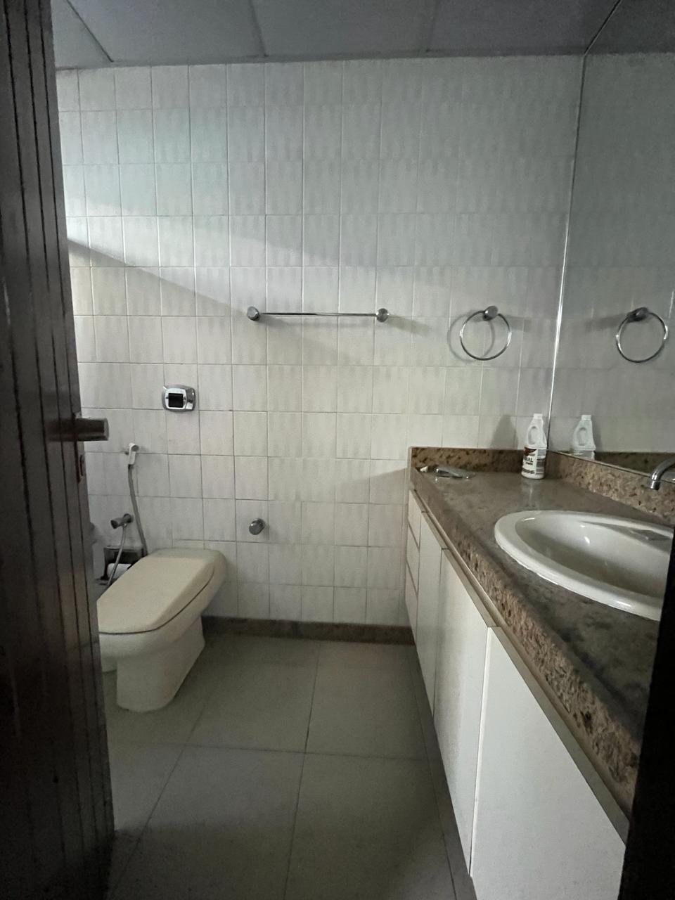 Imagem Apartamento com 4 Quartos à Venda, 240 m²em Umarizal - Belém