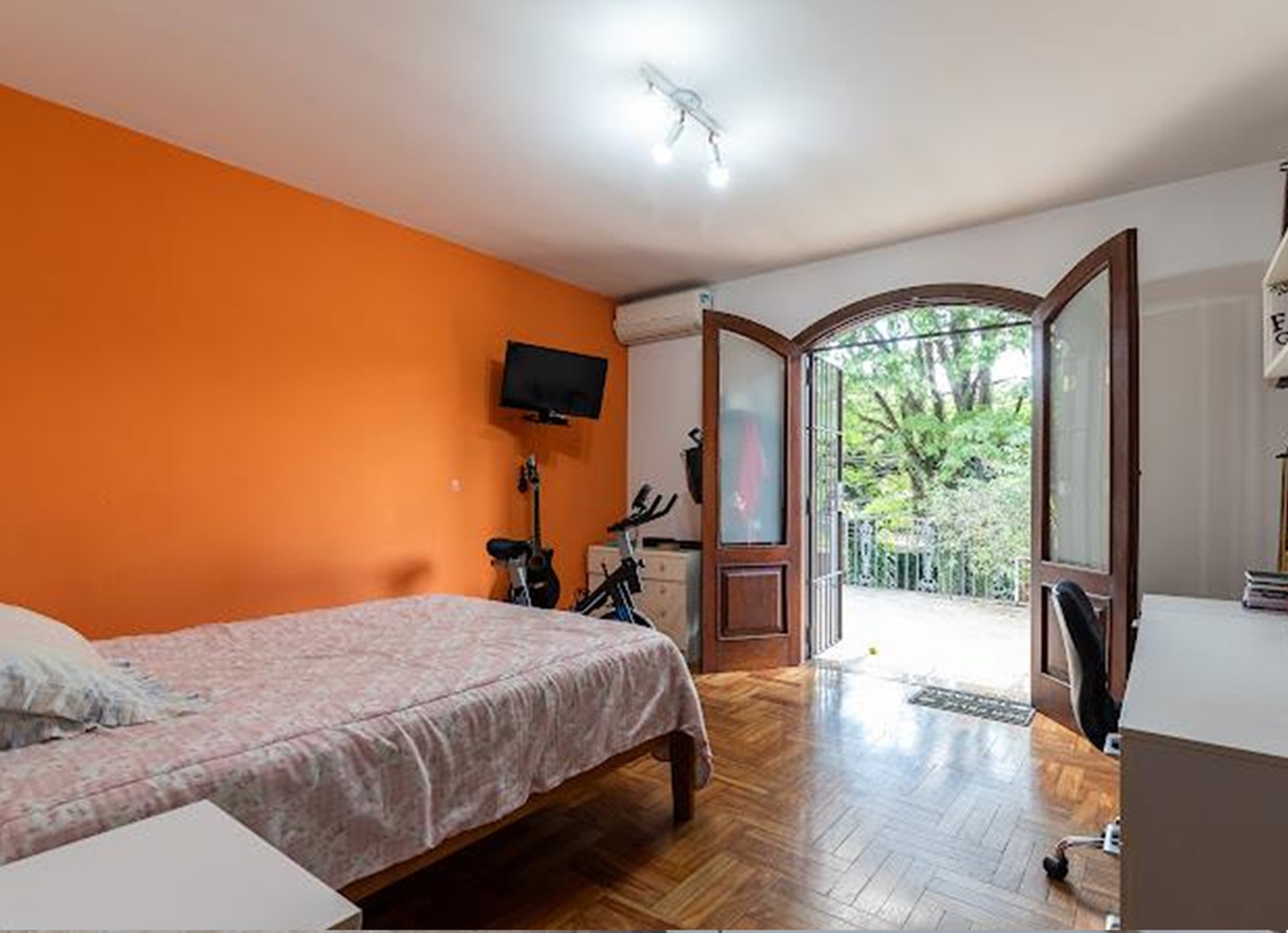 Imagem Sobrado com 4 Quartos à Venda, 363 m² em Granja Julieta - São Paulo