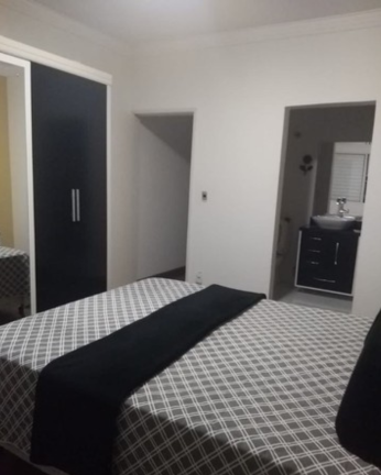 Imagem Sobrado com 3 Quartos à Venda,  em Parque Santo Antônio - São Paulo