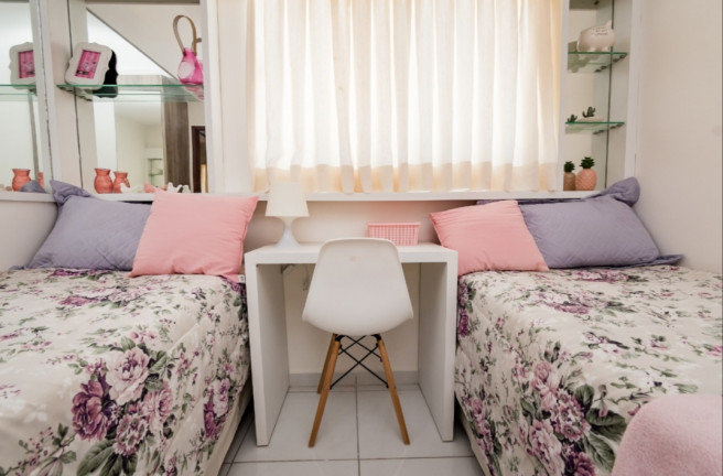 Imagem Casa de Condomínio com 2 Quartos à Venda, 77 m² em Pajuçara - Natal