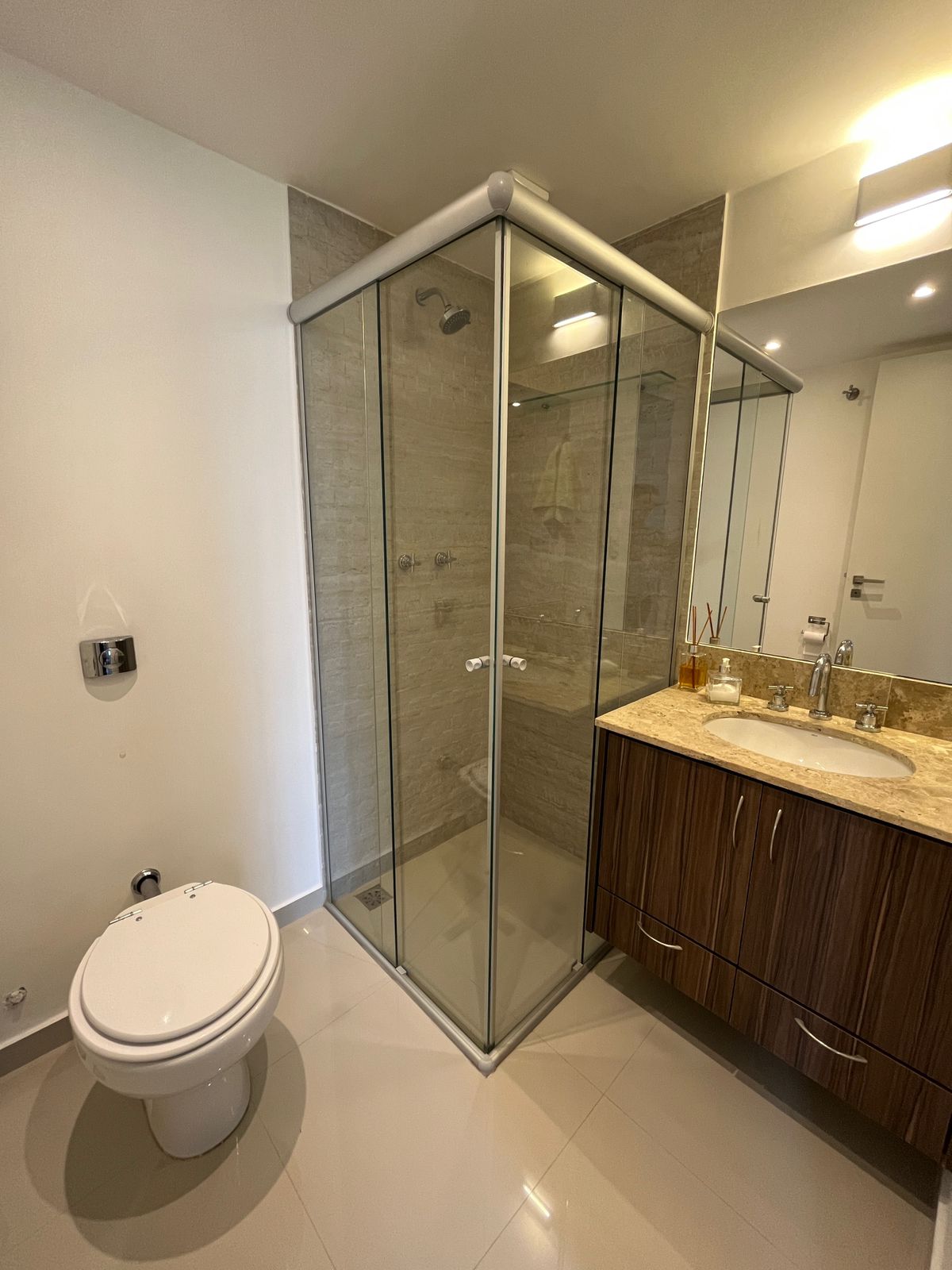 Imagem Apartamento com 2 Quartos à Venda, 102 m²em Indianópolis - São Paulo Imagem Apartamento com 2 Quartos à Venda, 102 m²em Indianópolis - São Paulo