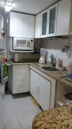 Imagem Apartamento com 2 Quartos à Venda, 65 m² em Copacabana - Rio de Janeiro