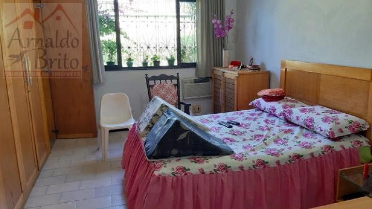 Imagem Casa com 4 Quartos à Venda, 188 m² em Jardim Das Oliveiras - Fortaleza