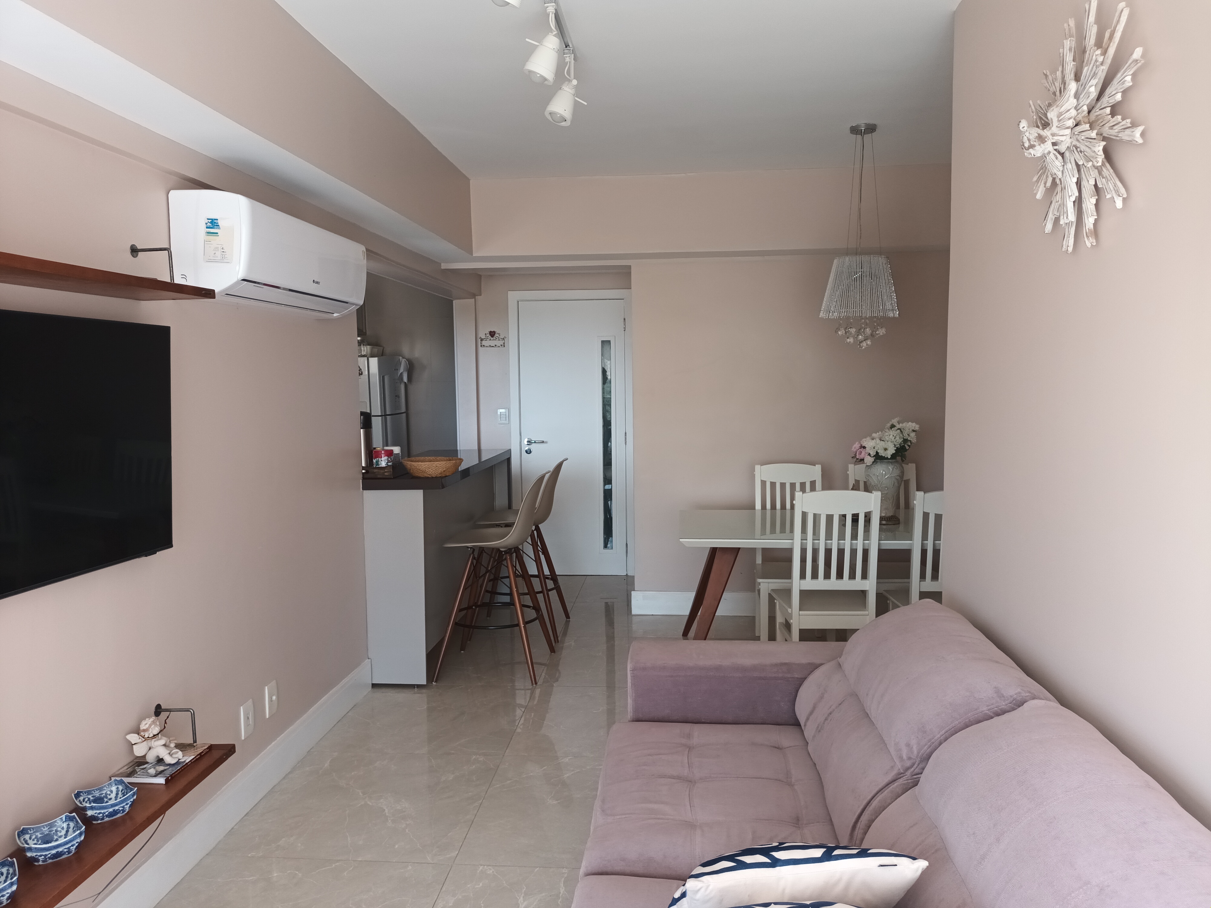 Apartamento com 2 Quartos para Alugar, 68 m² em Piatã - Salvador