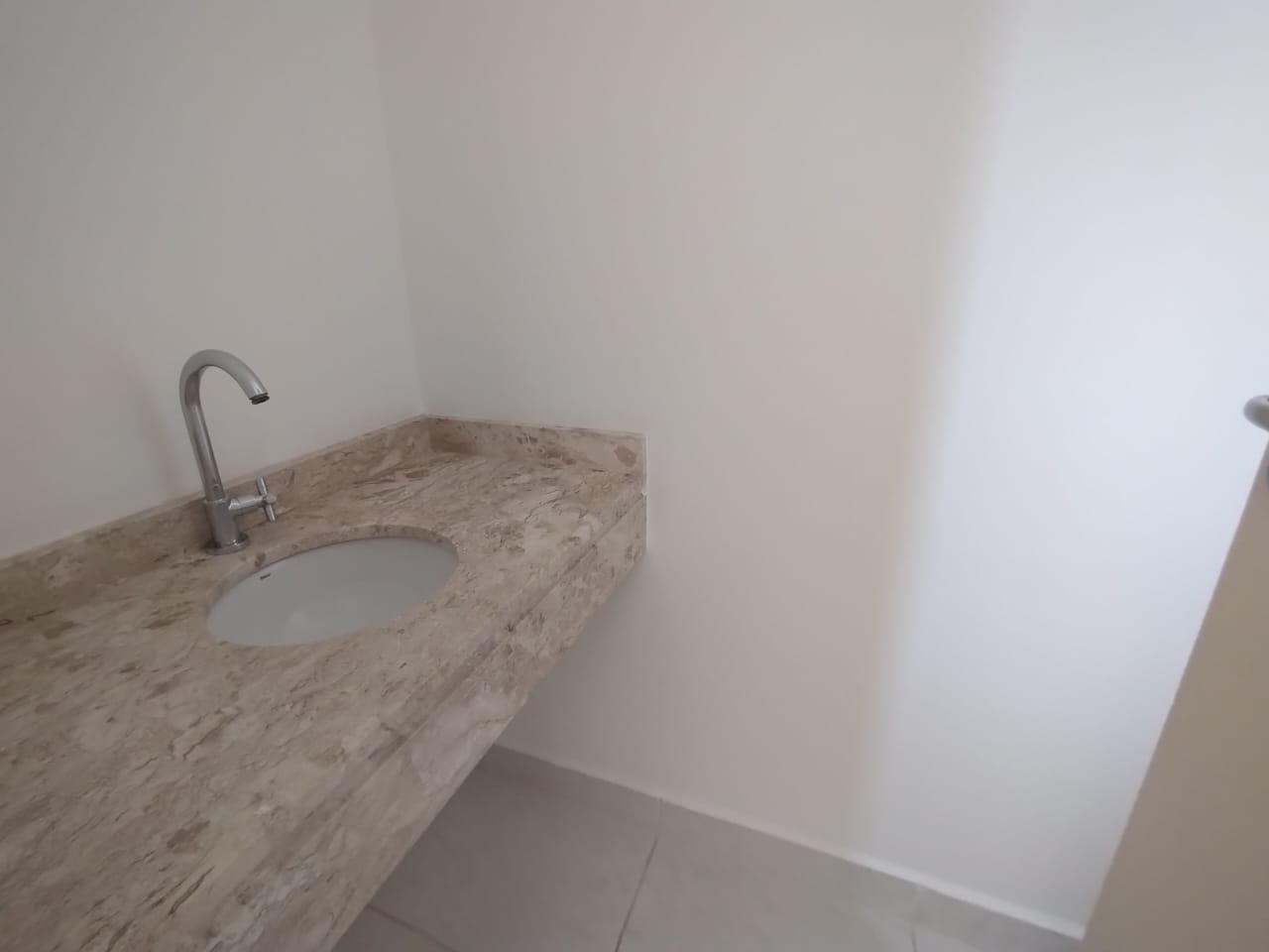 Imagem Casa de Condomínio com 3 Quartos para Alugar, 105 m²em Paisagem Renoir - Cotia Imagem Casa de Condomínio com 3 Quartos para Alugar, 105 m²em Paisagem Renoir - Cotia