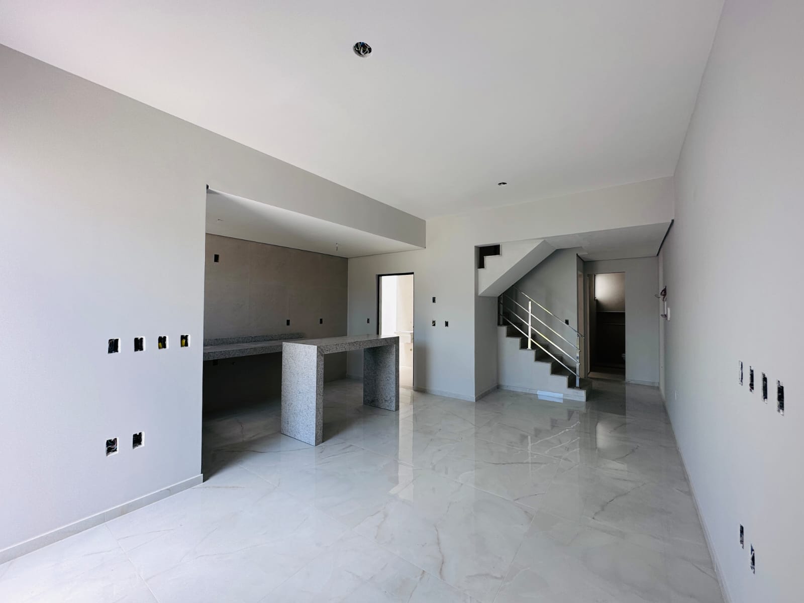 Imagem Casa com 3 Quartos à Venda, 118 m² em Olho d'água - Eusébio Imagem Casa com 3 Quartos à Venda, 118 m² em Olho d'água - Eusébio