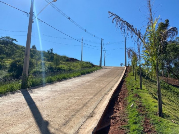 Imagem Terreno à Venda, 600 m² em centro - Toledo Imagem Terreno à Venda, 600 m² em centro - Toledo