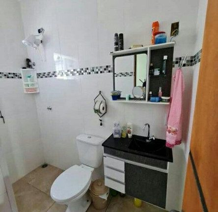 Imagem Sobrado com 5 Quartos à Venda, em Jardim Roberto - Osasco Imagem Sobrado com 5 Quartos à Venda, em Jardim Roberto - Osasco