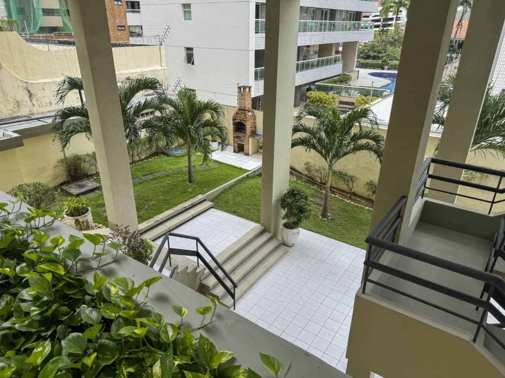 Apartamento com 4 Quartos à Venda, 215 m²em Meireles - Fortaleza