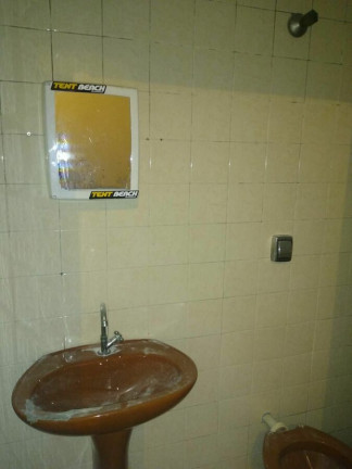 Imagem Casa com 2 Quartos à Venda, 150 m² em Parque Jaçatuba - Santo André