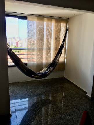 Imagem Apartamento com 2 Quartos à Venda,  em Mucuripe - Fortaleza