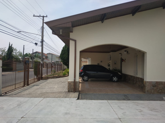 Casa com 3 Quartos à Venda, 330 m² em Centro - Tremembé