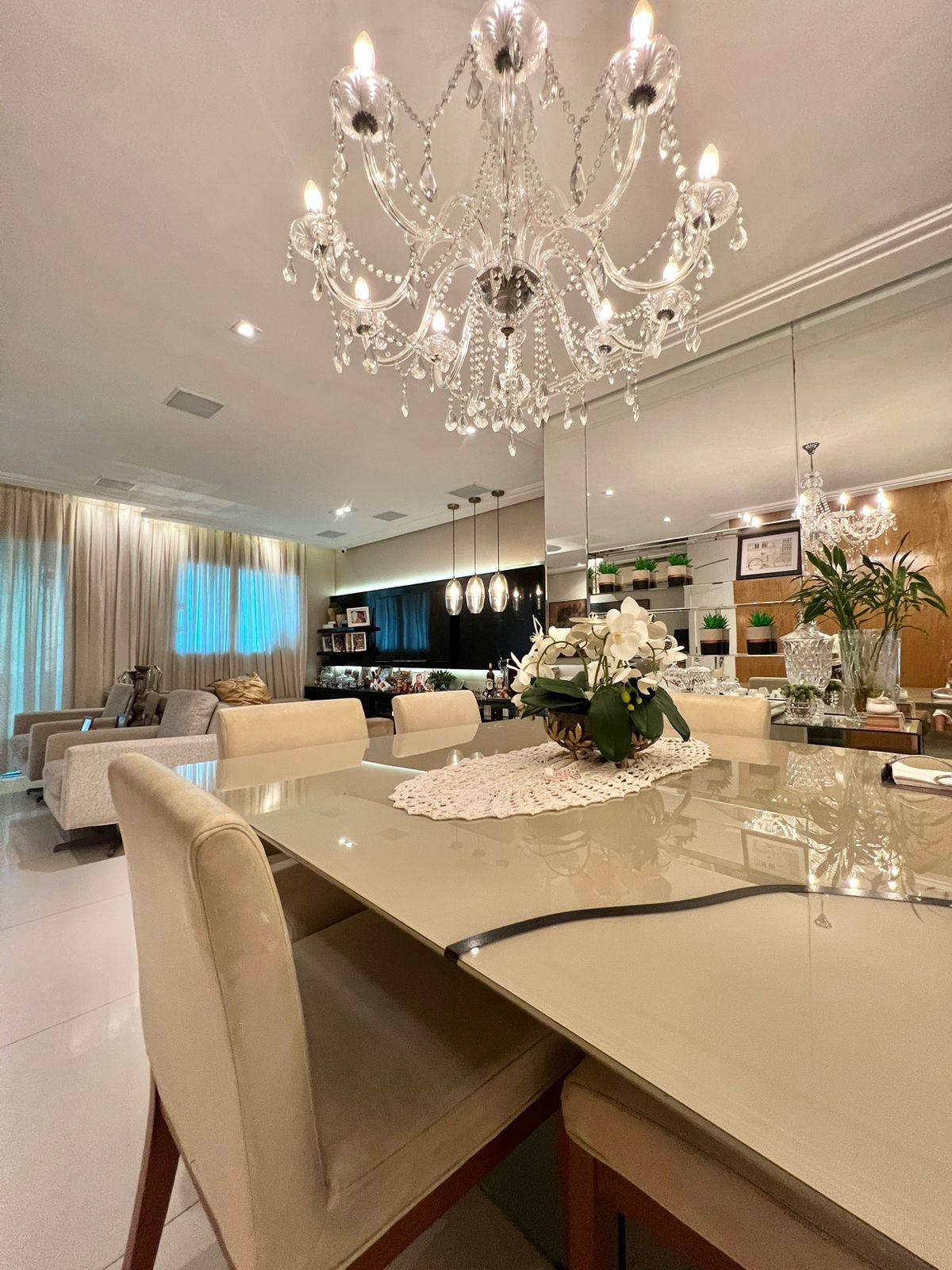 Imagem Apartamento com 2 Quartos à Venda, 107 m²em Umarizal - Belém
